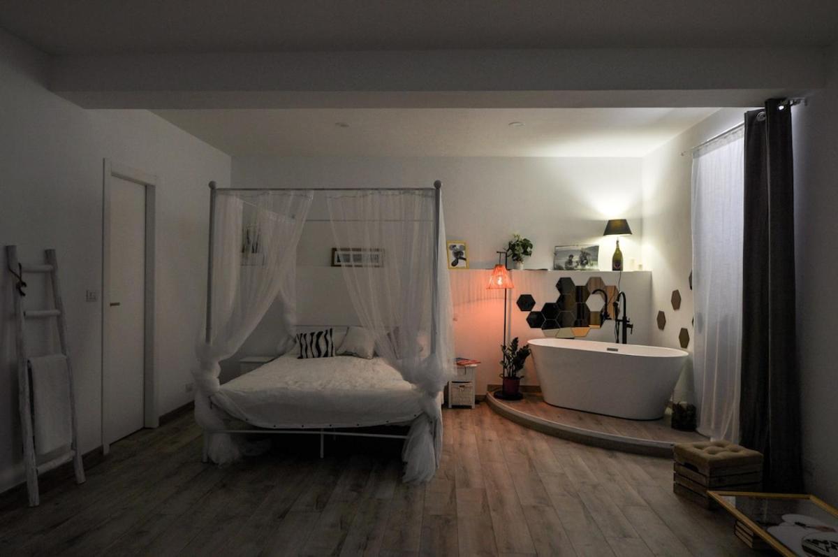 Deluxe Artistic Loft